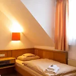 Kelkheimer Hof Hotel