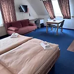 Kelkheimer Hof Hotel 3*
