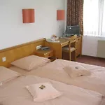 Kelkheimer Hof 3* Kelkheim