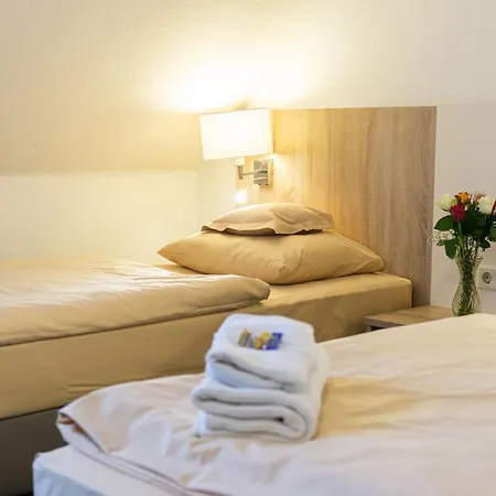 Kelkheimer Hof Hotel 3*