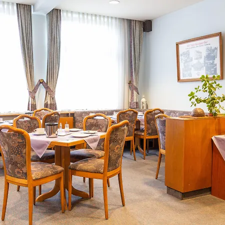 Kelkheimer Hof Hotel 3*