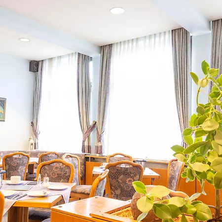 肯克赫米尔霍夫酒店 酒店