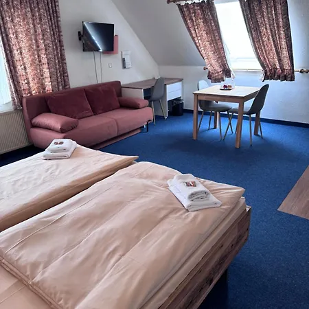 Kelkheimer Hof Hotel 3*