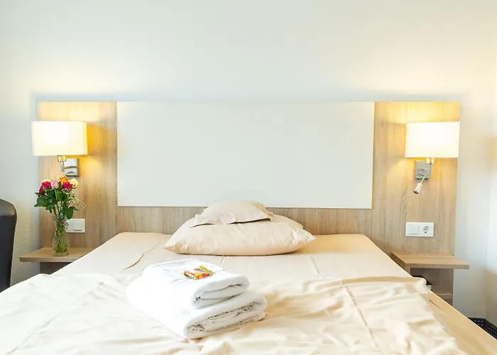 Kelkheimer Hof Hotel 3*